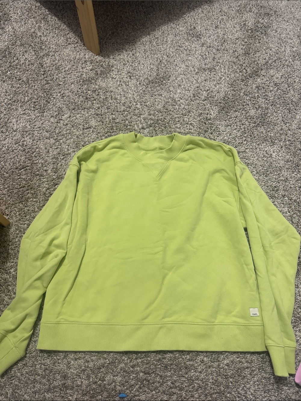 Vuori women’s Sedona Crewneck Sweatshirt in Light Lime
